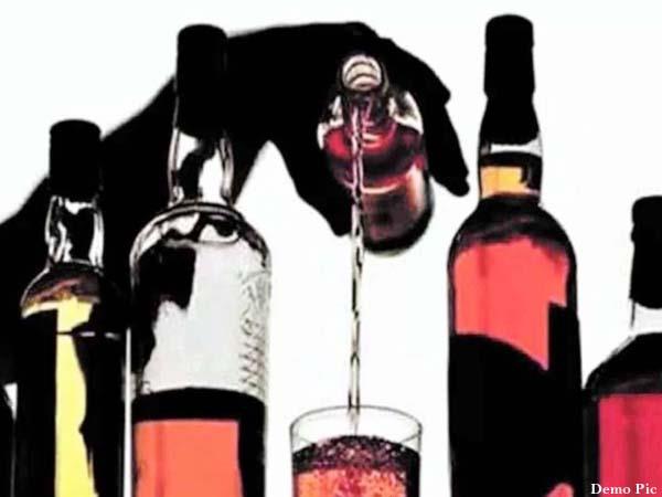 छत्तीसगढ़ में शराबबंदी का जिन्न फिर बाहर निकला