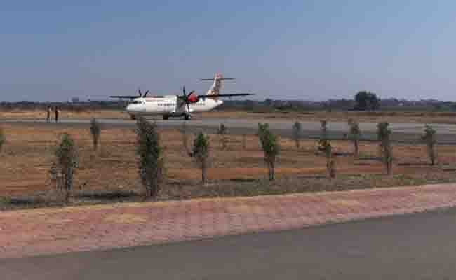 छत्तीसगढ़ समेत मध्य भारत में 16 नए हवाई अड्डे बनेंगे : ज्योतिरादित्य  