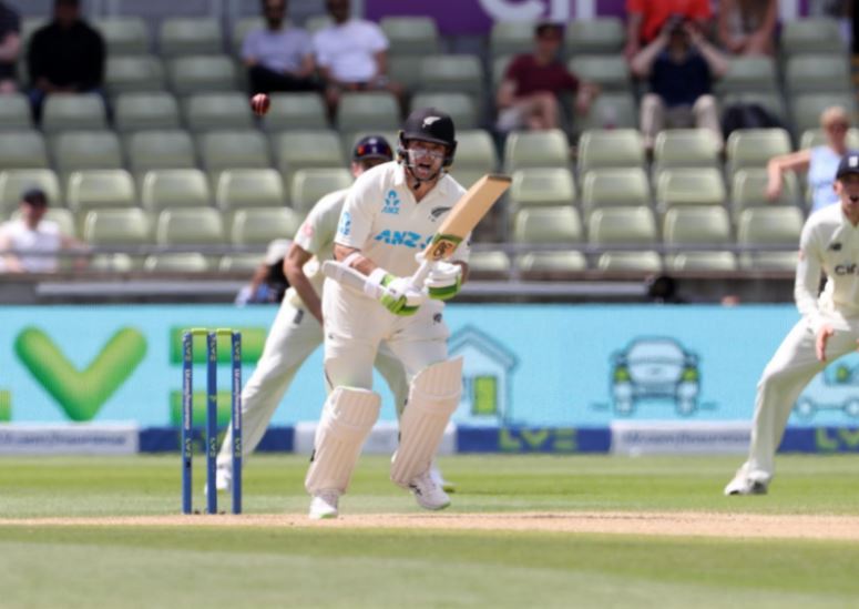 न्यूजीलैंड ने 22 बर्षों बाद इंग्लैंड में टेस्ट सीरीज जीती  