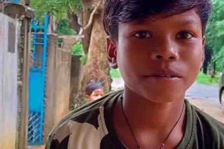 जाने मेरी जानेमन बचपन का प्यार … ,बस्तर के सहदेव के बोल सोशल मीडिया पर वायरल