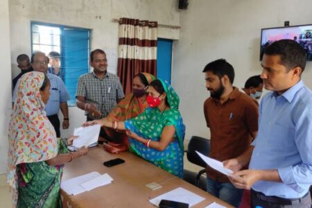 सरगुजा के उदयपुर ई मेगा कैंप में दर्जनों हितग्राहियों को भुगतान ,आर्थिक सहायता राशि के आदेश