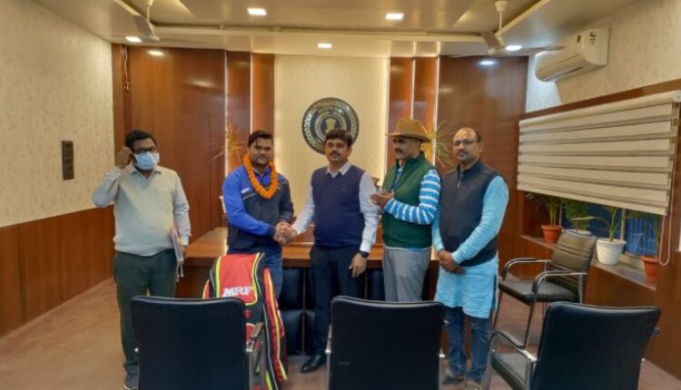 दिव्यांगों के टी-20 चैंलेंजर ट्रॉफी में जांजगीर के विल्सन जाटवर का चयन