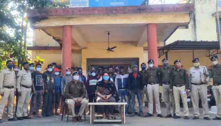 महासमुंद जिले में 23 स्थाई वारंटियों की गिरफ्तारी