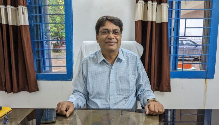उदयपुर: नए मुख्य कार्यपालन अधिकारी वेद प्रकाश गुप्ता ने पदभार लिया