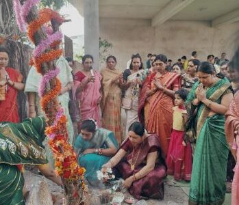 कोलता समाज रायपुर ने आंवला चतुर्दशी पारंपरिक पूजा अर्चना के साथ मनाया
