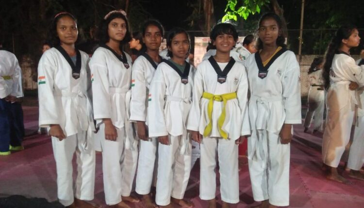 कस्तूरबा गांधी आवासीय विद्यालय उदयपुर की बेटियों ने ताइक्वांडो में किया कमाल